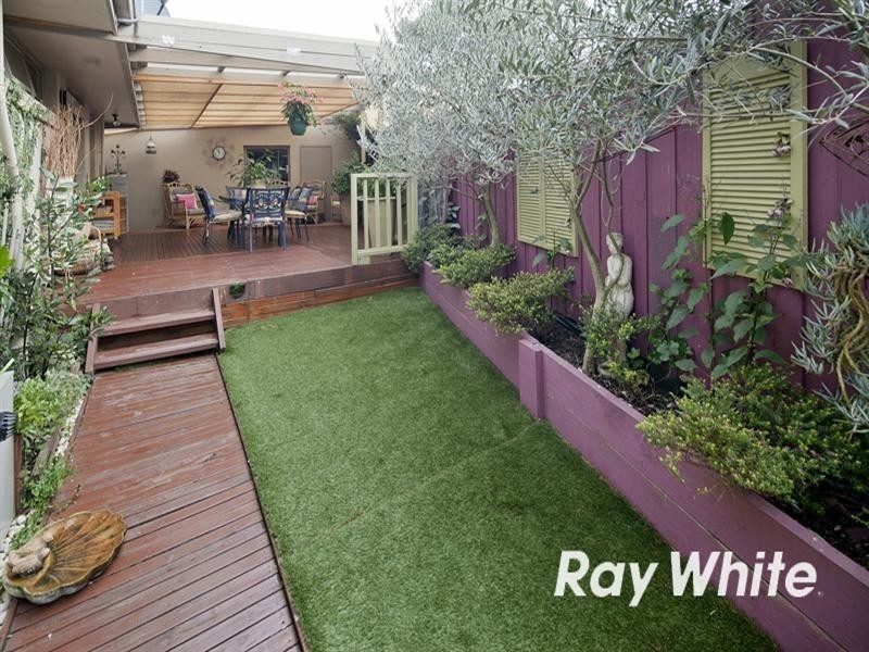 1/16 Station Street, Somerville VIC 3912