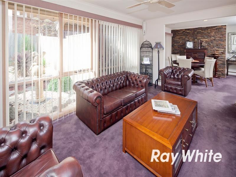 4 Deborah Court, Somerville VIC 3912