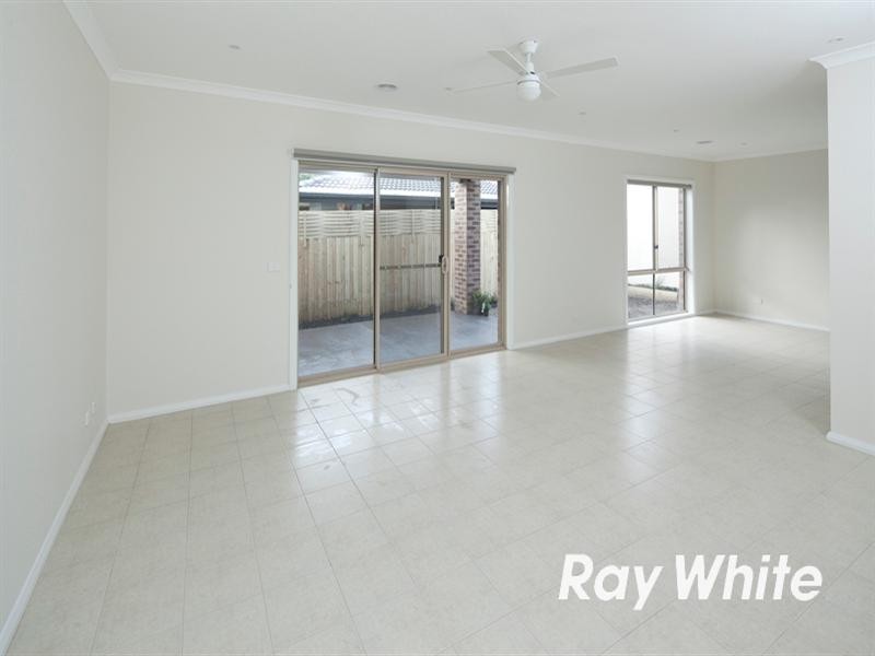 16 Myrtle Street, Langwarrin VIC 3910