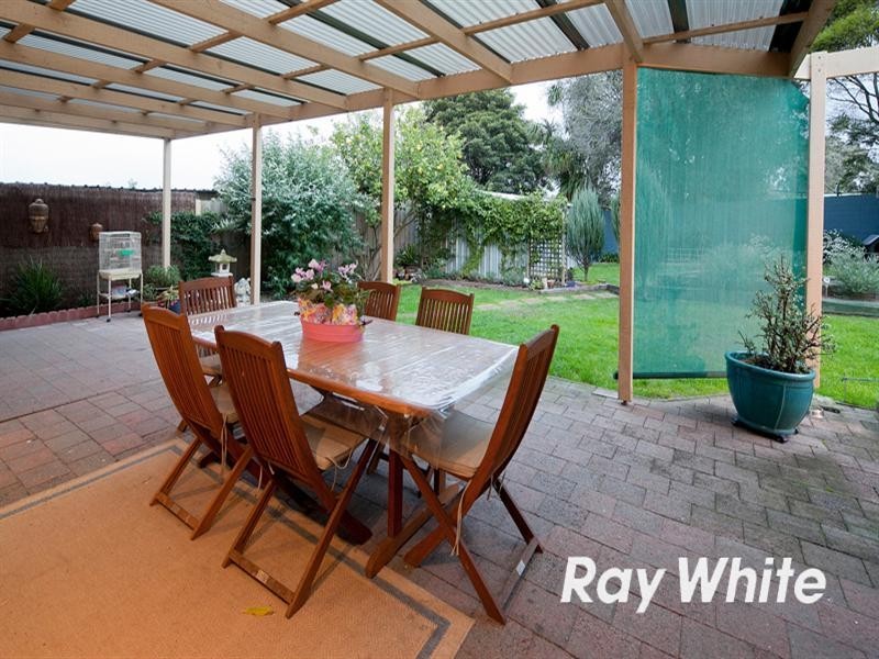 33 Malcolm Road, Langwarrin VIC 3910