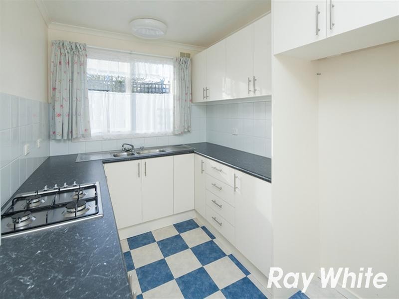 6 Banbury Court, Somerville VIC 3912