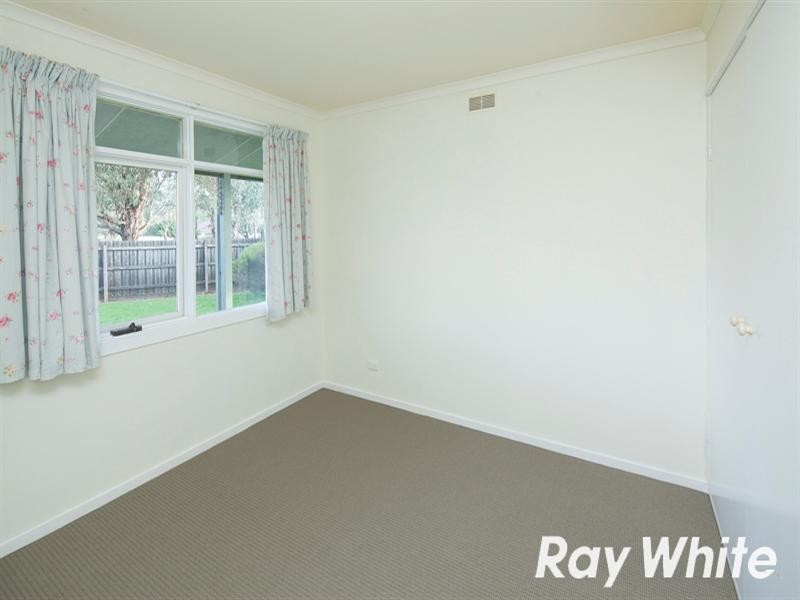 6 Banbury Court, Somerville VIC 3912