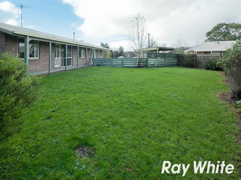 6 Banbury Court, Somerville VIC 3912