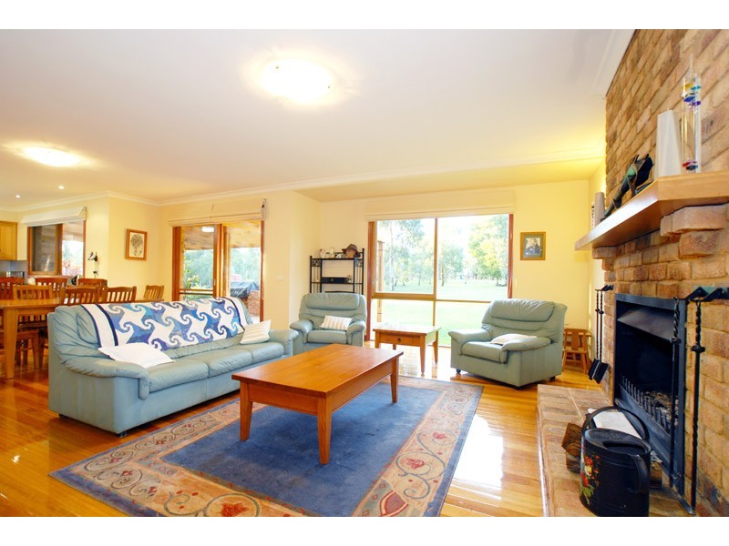 13 Timarron Court, Langwarrin VIC 3910