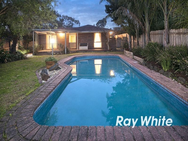 14 Rogan Court, Langwarrin VIC 3910