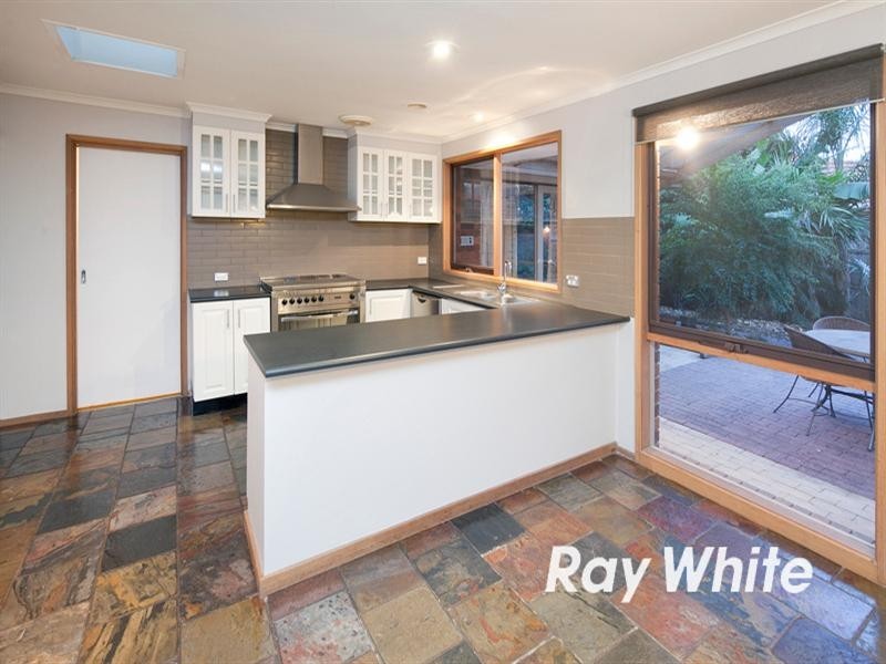 14 Rogan Court, Langwarrin VIC 3910