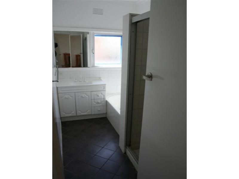 13 Inglis Avenue, Frankston VIC 3199