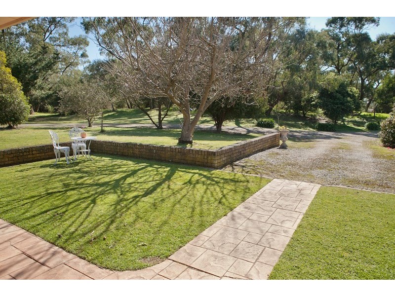 14 Nirvana Close, Langwarrin South VIC 3911