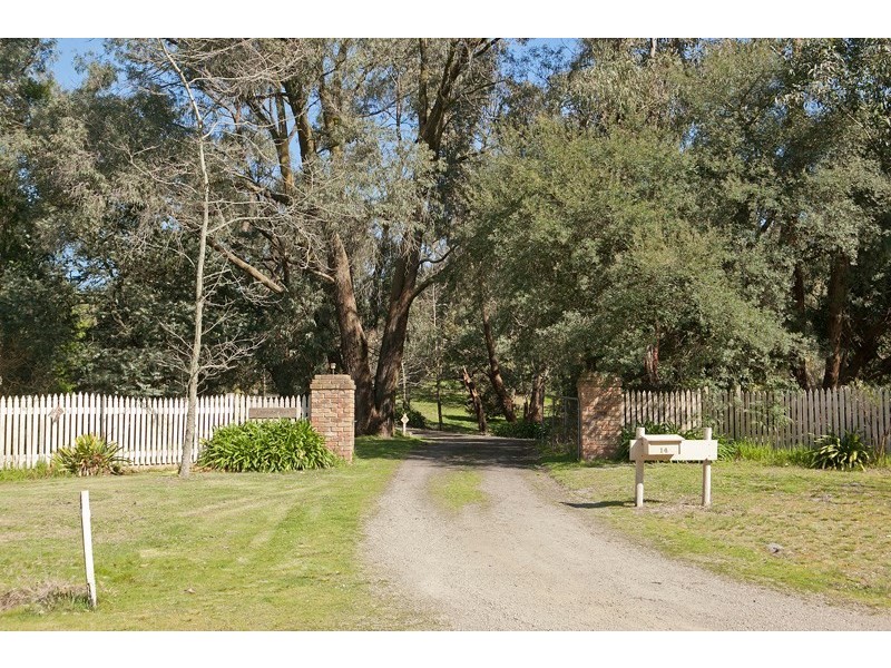 14 Nirvana Close, Langwarrin South VIC 3911