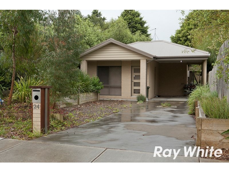 24 Fernwood Drive, Langwarrin VIC 3910