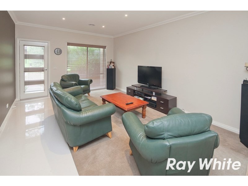 24 Fernwood Drive, Langwarrin VIC 3910