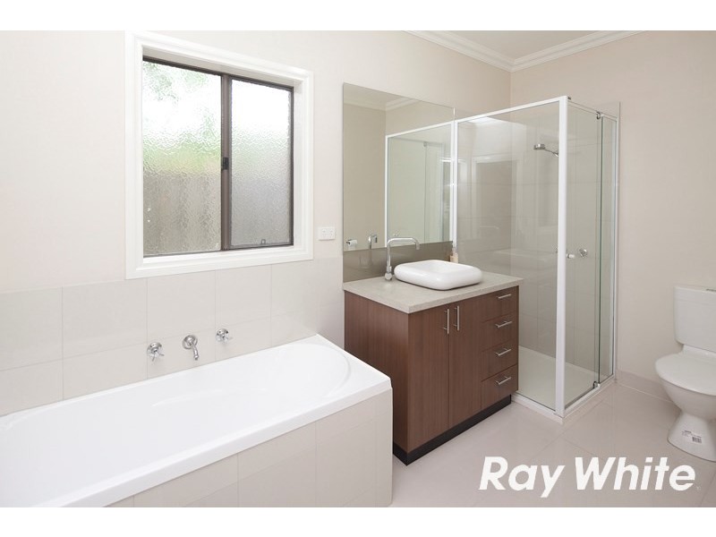 24 Fernwood Drive, Langwarrin VIC 3910