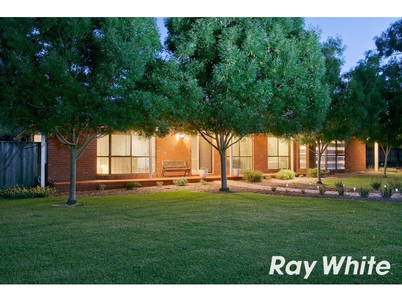 14 Grain Store Court, Langwarrin VIC 3910