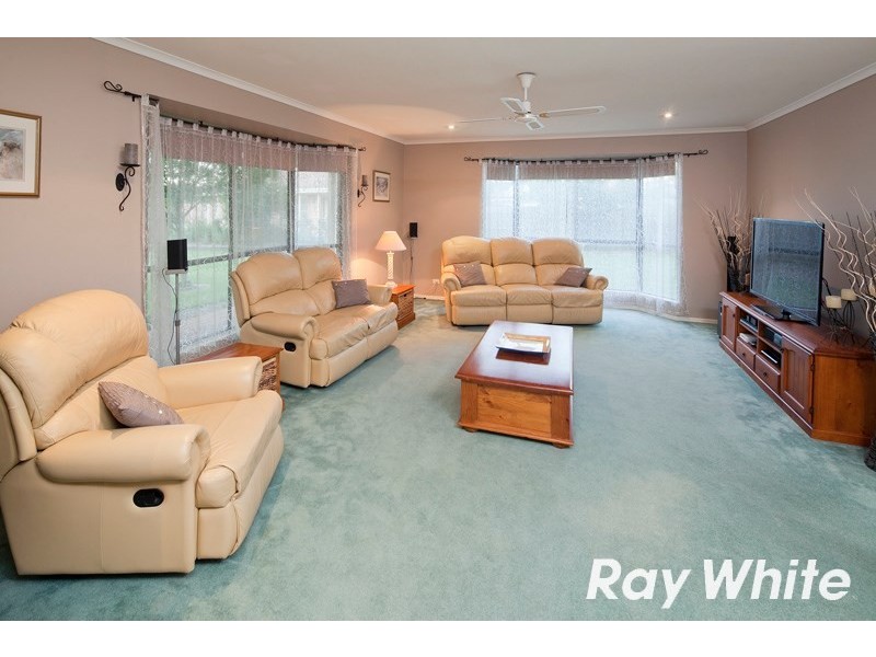 14 Grain Store Court, Langwarrin VIC 3910