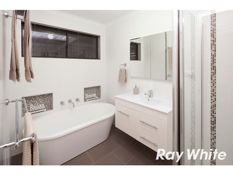 14 Grain Store Court, Langwarrin VIC 3910