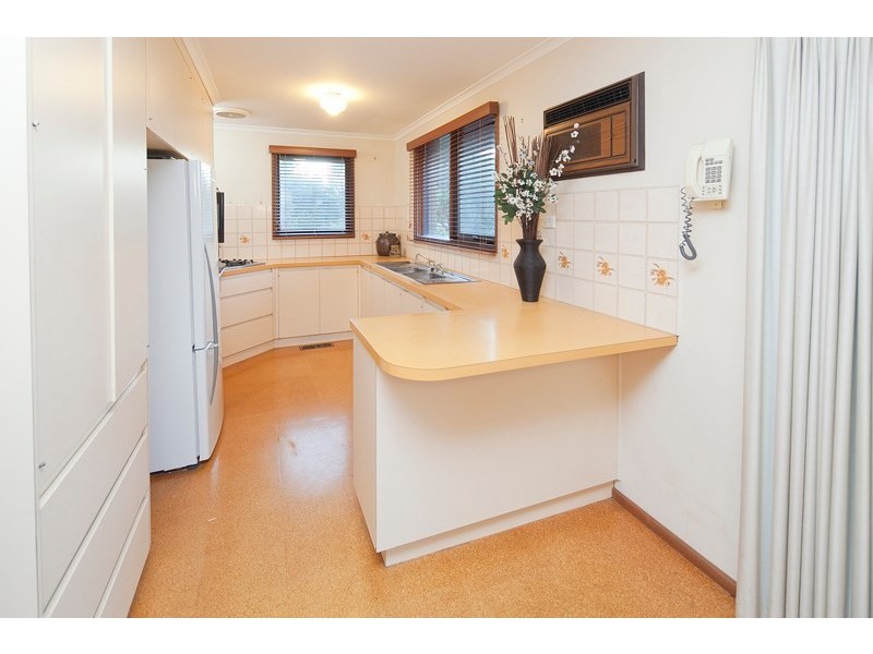 24 Burgess Drive, Langwarrin VIC 3910