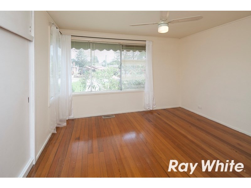 2 Kintal Court, Frankston VIC 3199