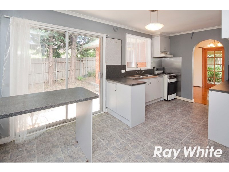 2 Kintal Court, Frankston VIC 3199