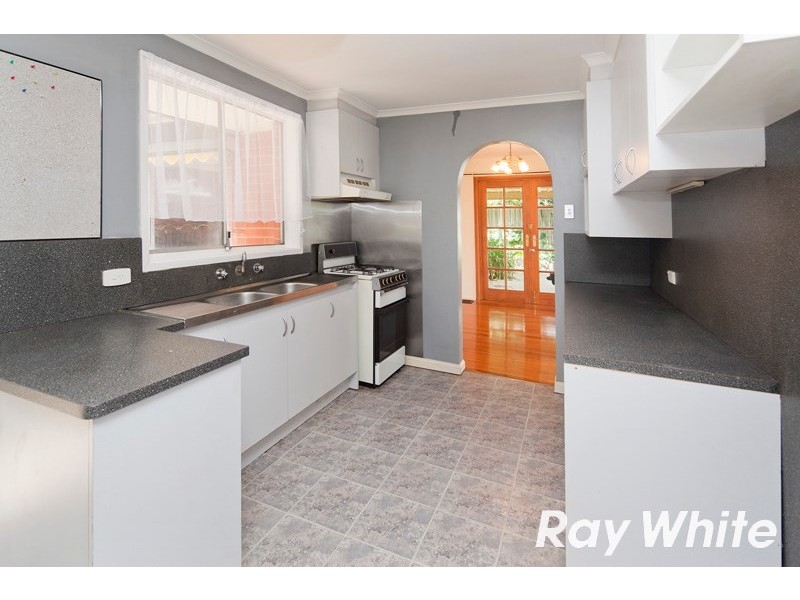 2 Kintal Court, Frankston VIC 3199