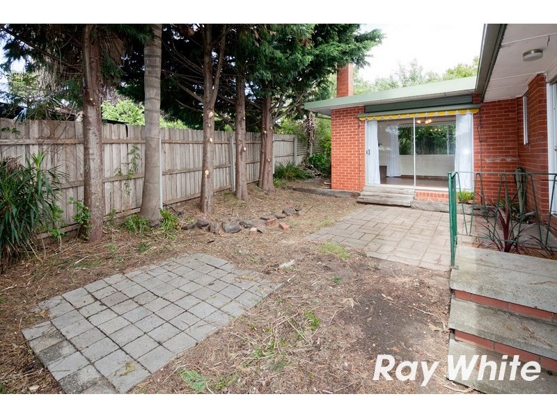 2 Kintal Court, Frankston VIC 3199