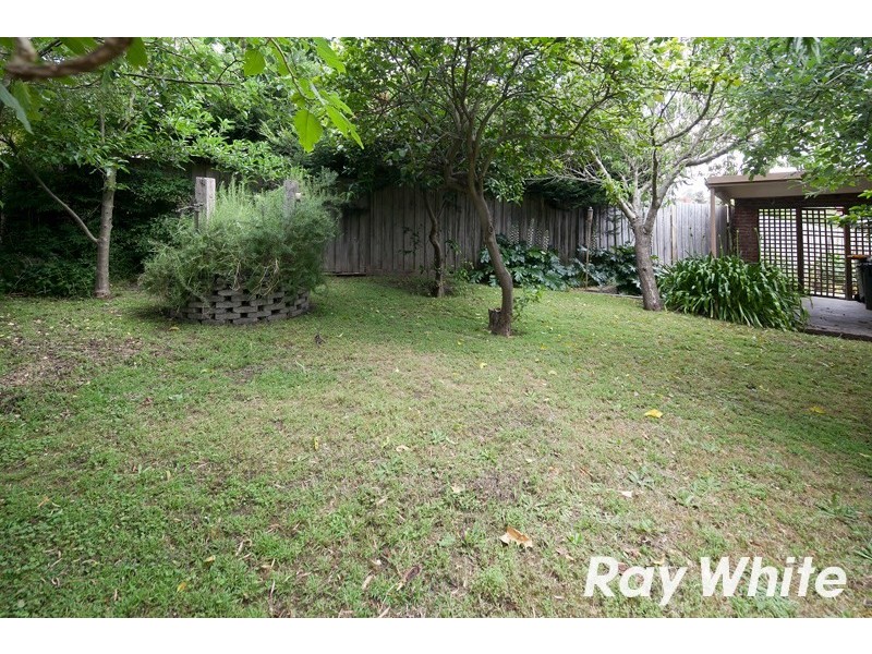 2 Kintal Court, Frankston VIC 3199