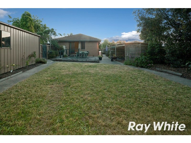 24 Burgess Drive, Langwarrin VIC 3910