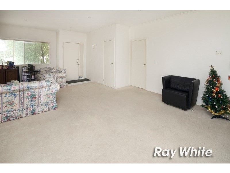 1/82 East Road, Seaford VIC 3198