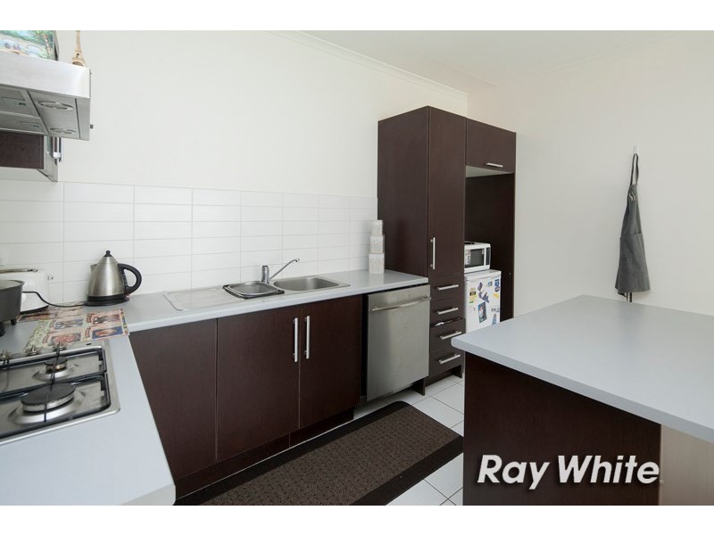 1/82 East Road, Seaford VIC 3198