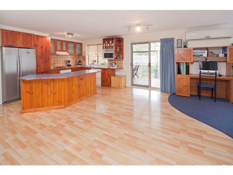 1 Lexton Drive, Langwarrin VIC 3910