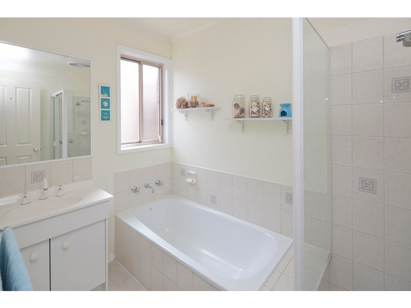 1 Lexton Drive, Langwarrin VIC 3910