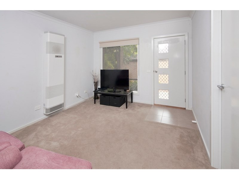 8/64 Potts Road, Langwarrin VIC 3910