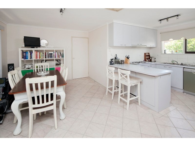 25 Melaleuca Crescent, Langwarrin VIC 3910