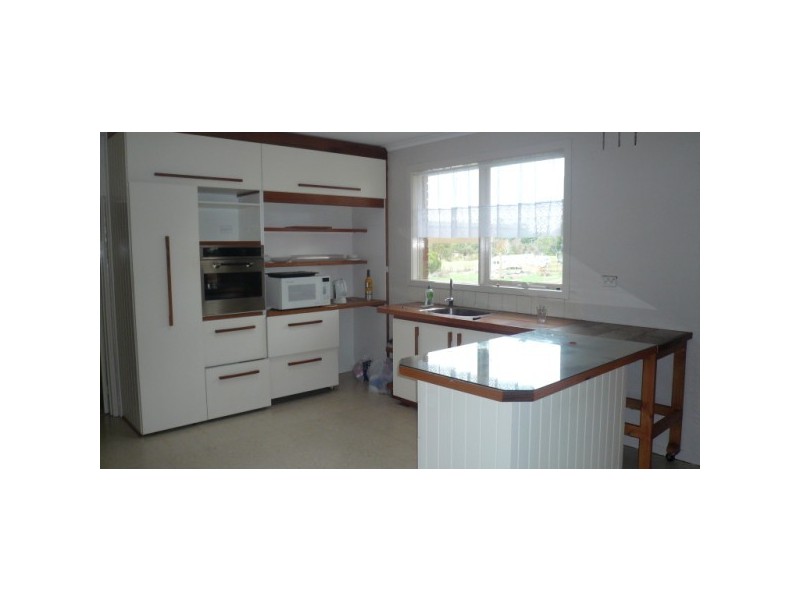 590 Frankston Cranbourne Road, Cranbourne South VIC 3977