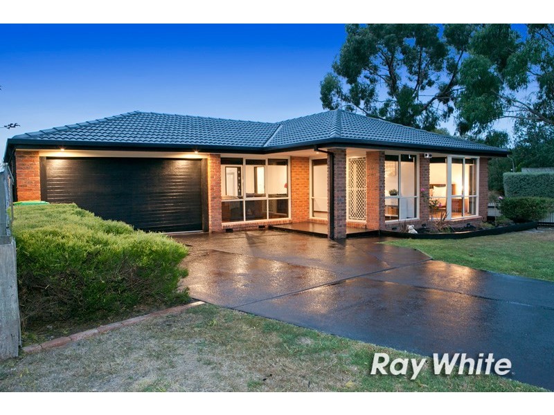 1 Banksia Court, Langwarrin VIC 3910