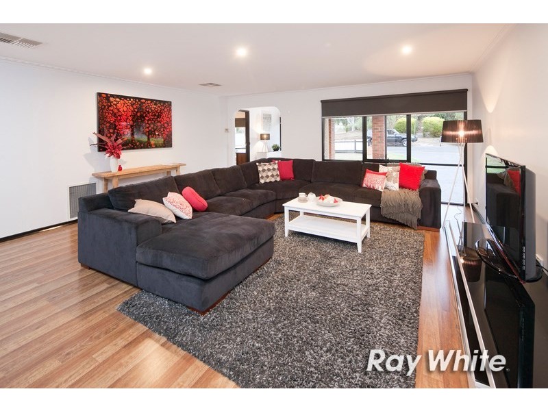 1 Banksia Court, Langwarrin VIC 3910