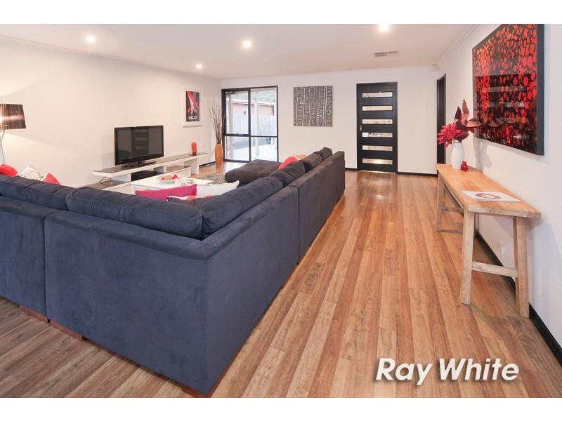 1 Banksia Court, Langwarrin VIC 3910