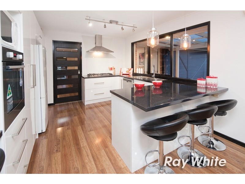 1 Banksia Court, Langwarrin VIC 3910