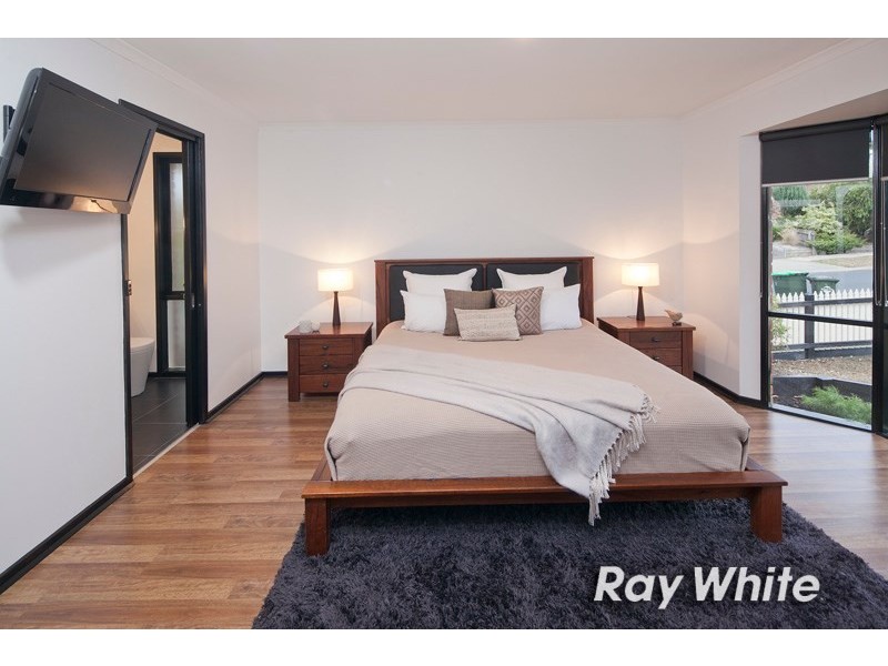 1 Banksia Court, Langwarrin VIC 3910