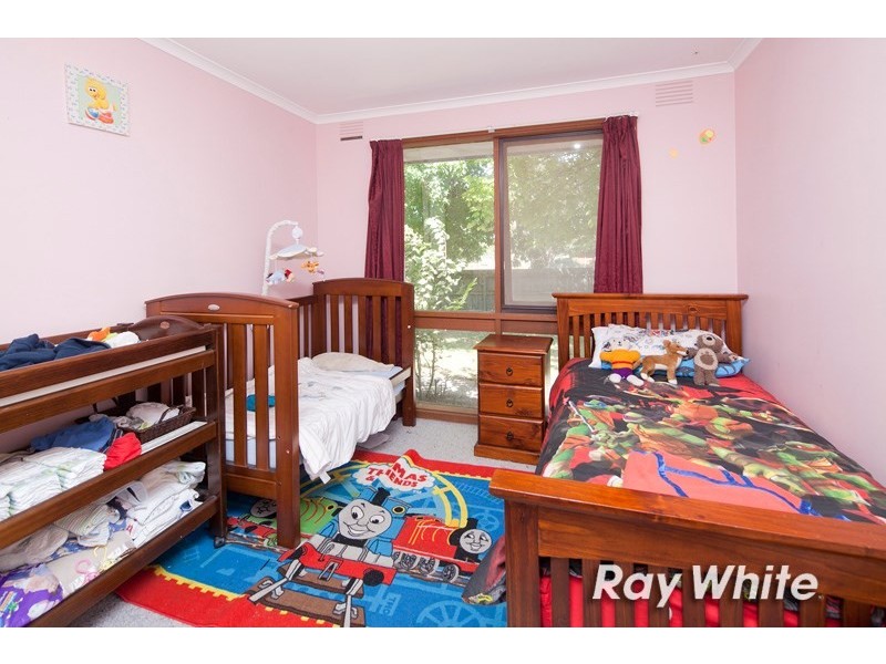 2 Almond Bush Street, Somerville VIC 3912