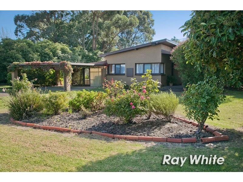 206 Toomuc Valley Road, Pakenham VIC 3810