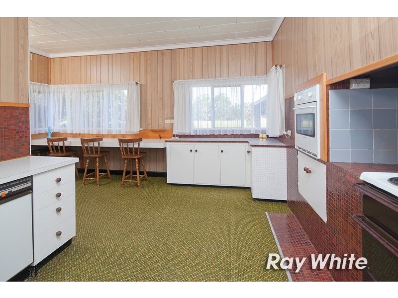 206 Toomuc Valley Road, Pakenham VIC 3810