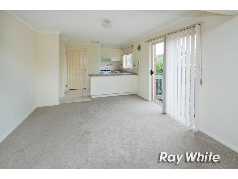 2/5 Avon Court, Langwarrin VIC 3910