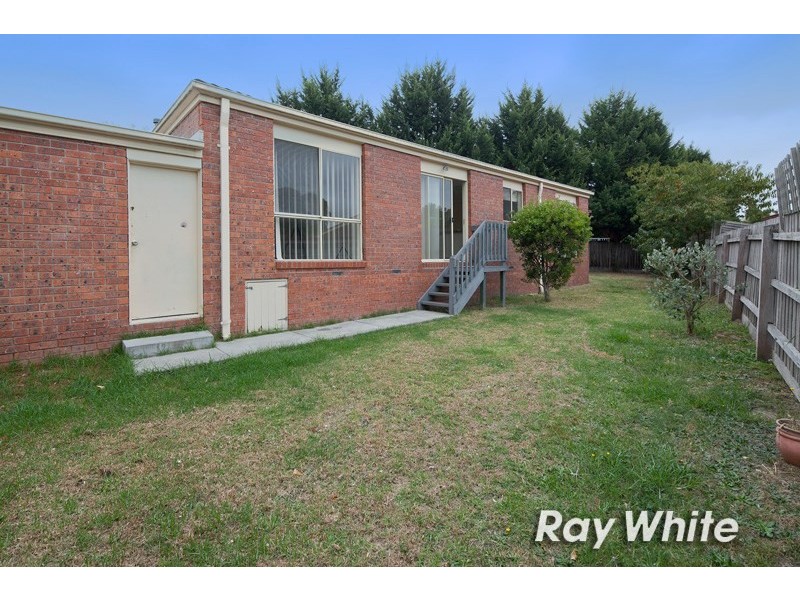 2/5 Avon Court, Langwarrin VIC 3910
