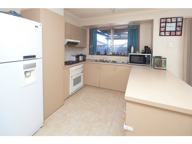 28 Wiltshire Drive, Somerville VIC 3912