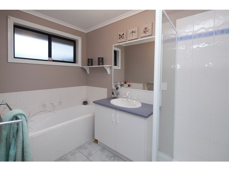 4 Banksia Crescent, Tyabb VIC 3913