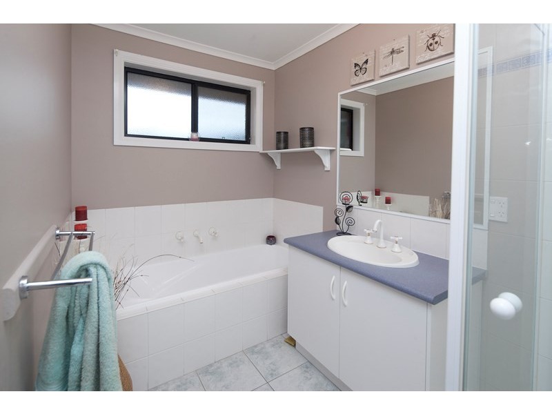 4 Banksia Crescent, Tyabb VIC 3913