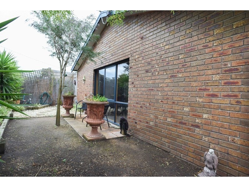 5 Lemnian Court, Langwarrin VIC 3910