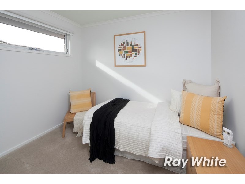 75 Clarendon Drive, Somerville VIC 3912