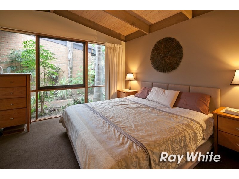 24 Olearia Crescent, Langwarrin VIC 3910