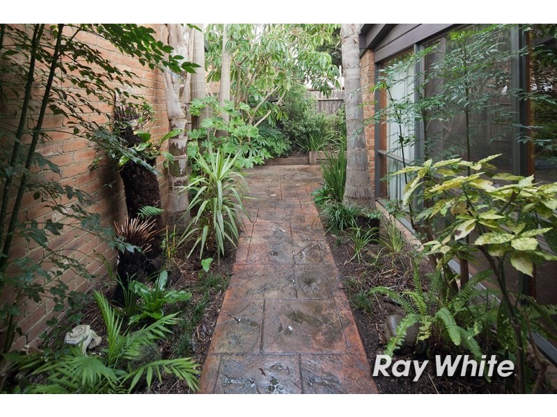 24 Olearia Crescent, Langwarrin VIC 3910